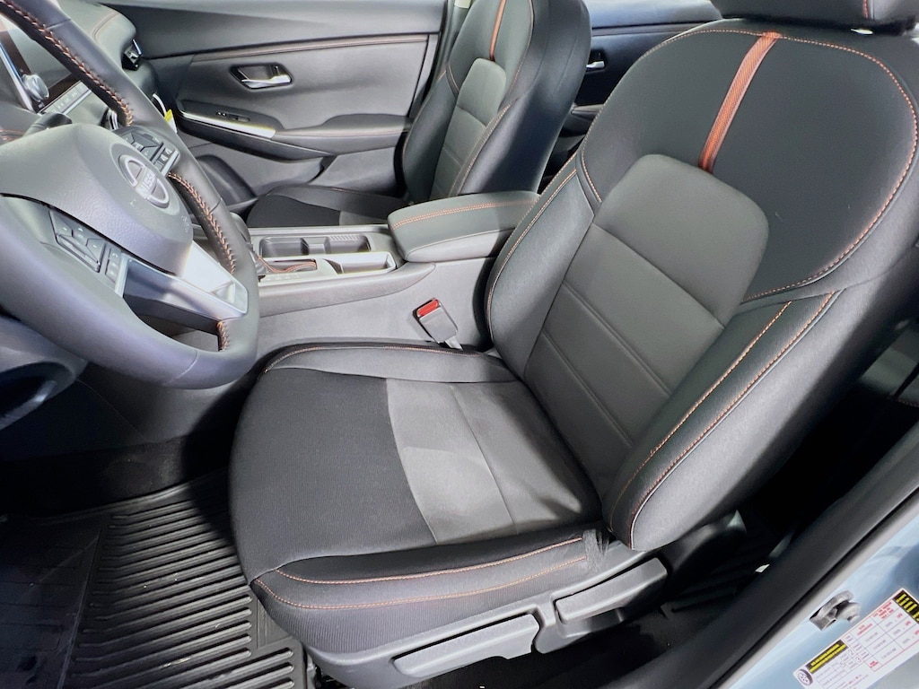 New 2025 Nissan Sentra SR Sedan