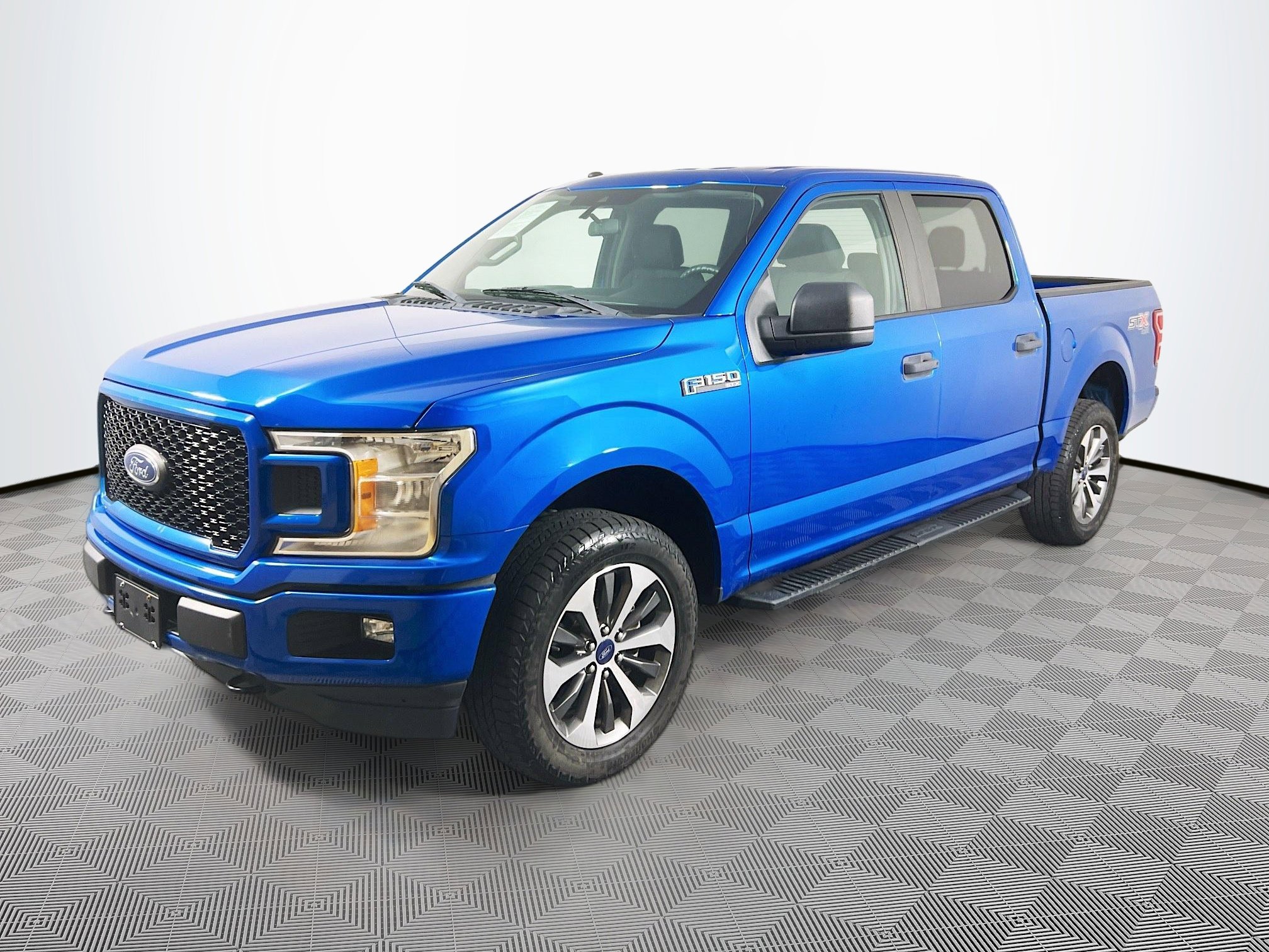 2019 Ford F-150 XL photo 2