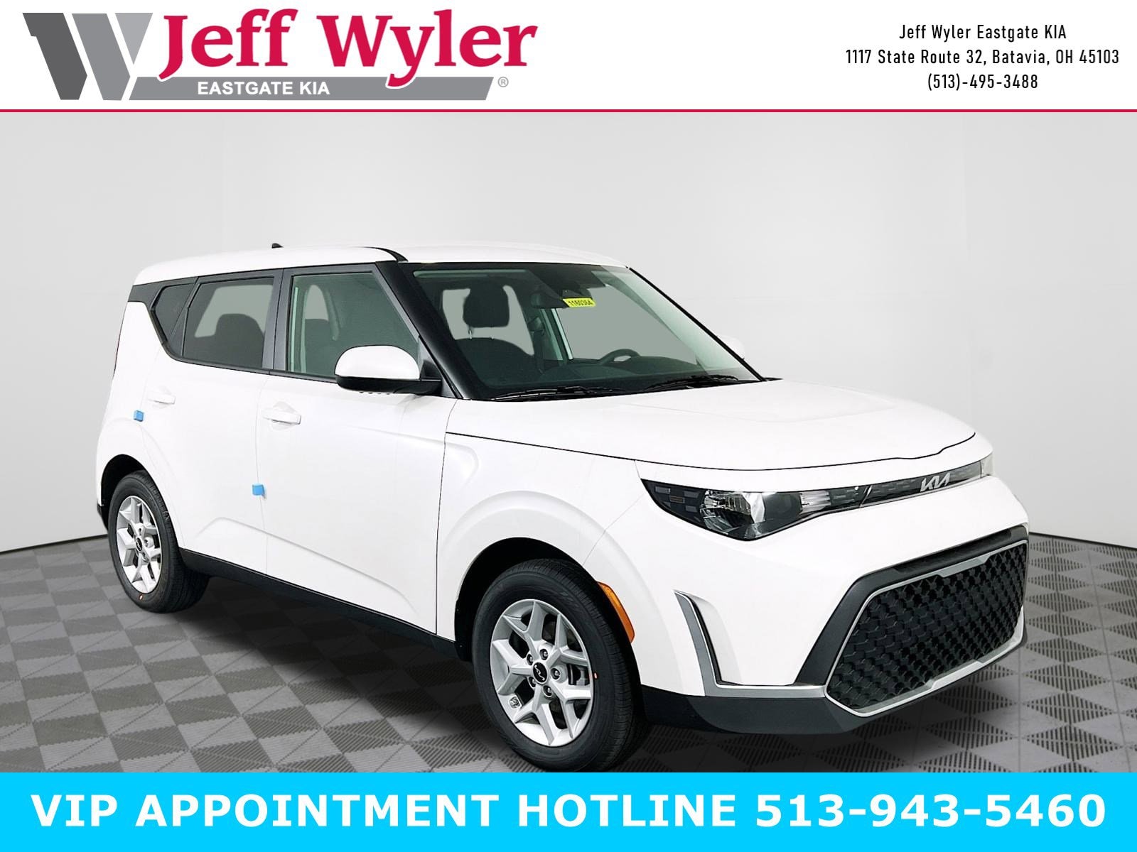 2025 Kia Soul LX's photo