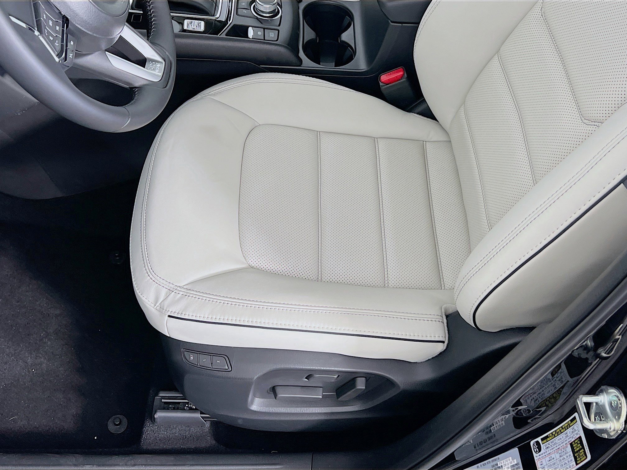 2025 Mazda CX-5 2.5 S Preferred photo 4