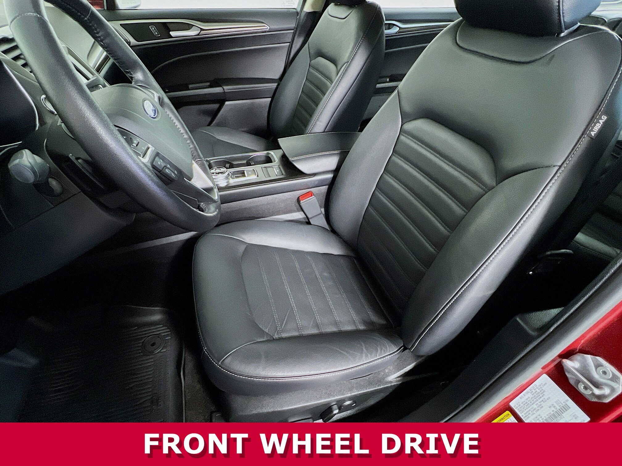 2018 Ford Fusion SE photo 3