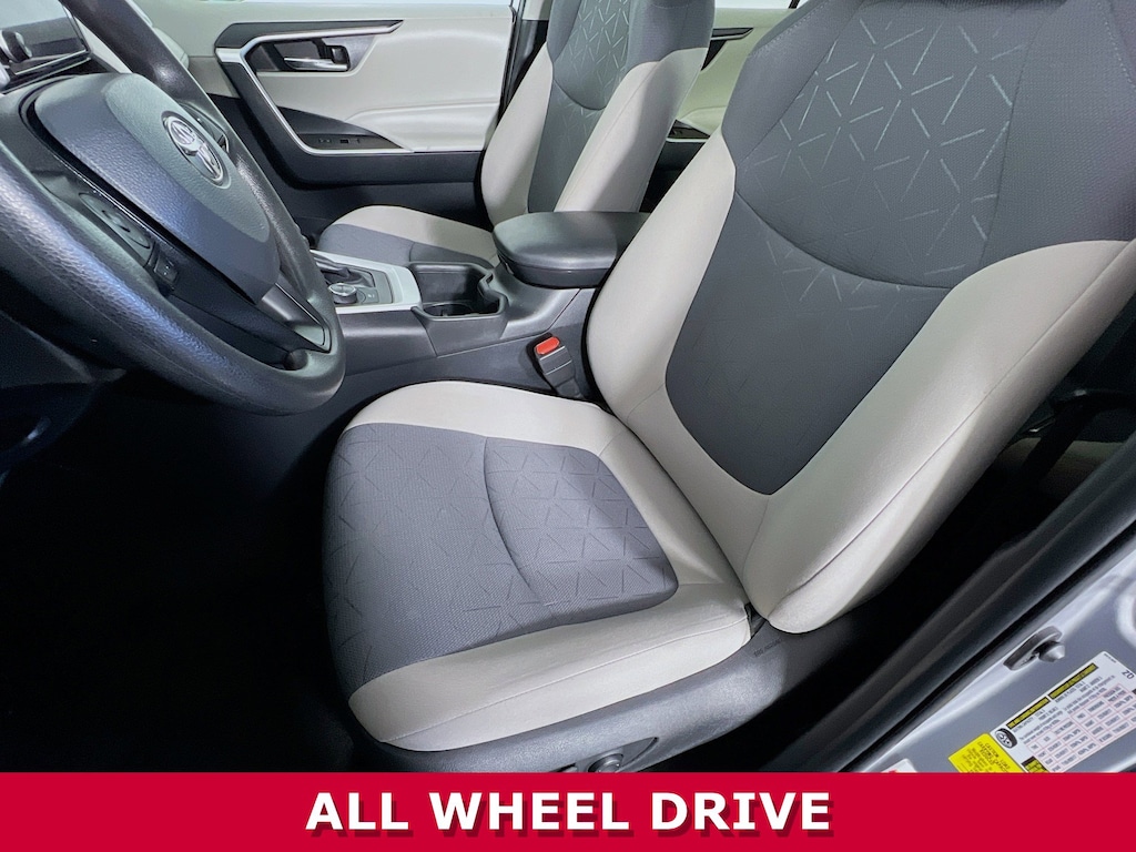 Used 2024 Toyota RAV4 Hybrid XLE SUV