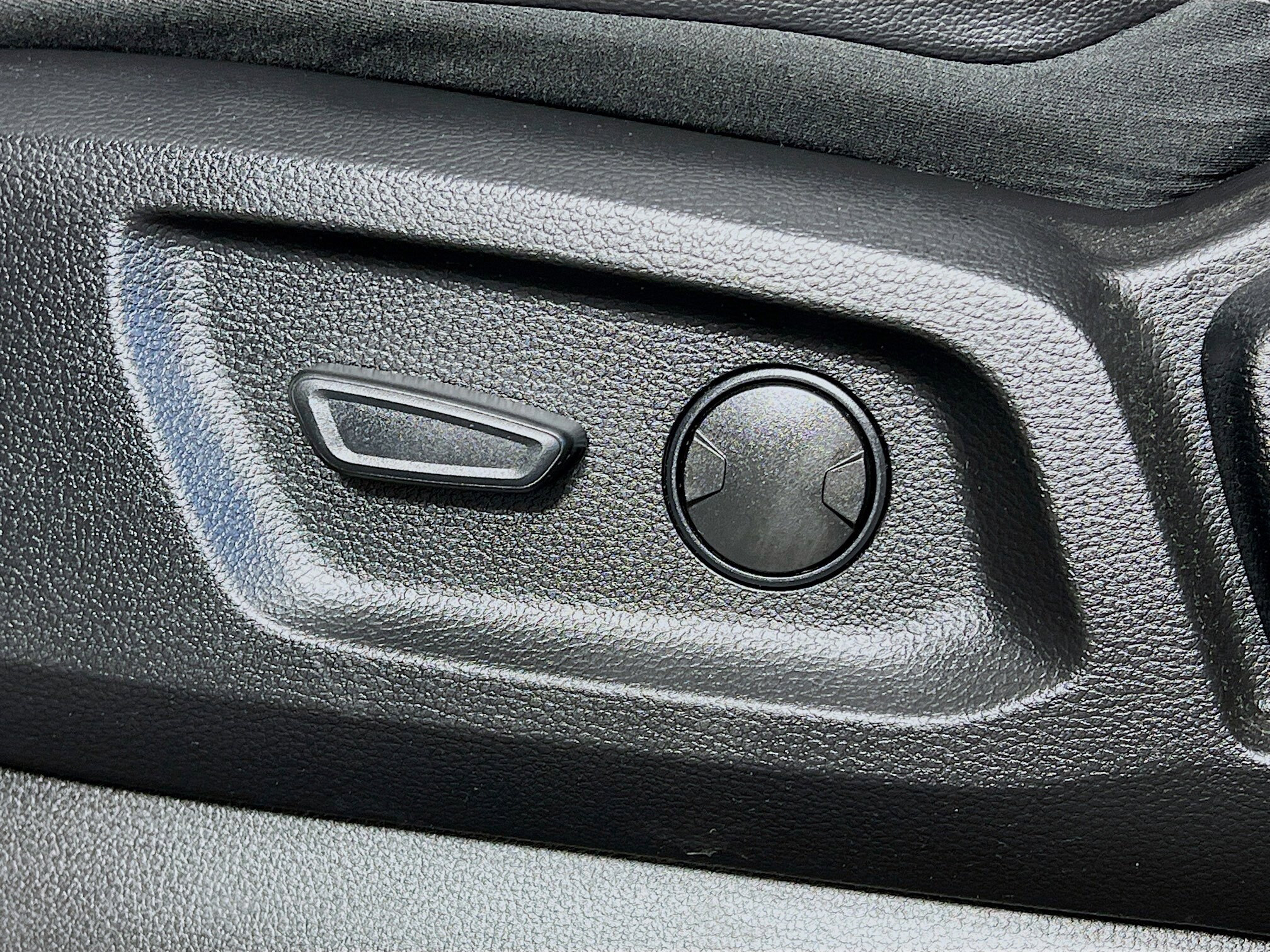 2023 Ford Ranger Lariat photo 4