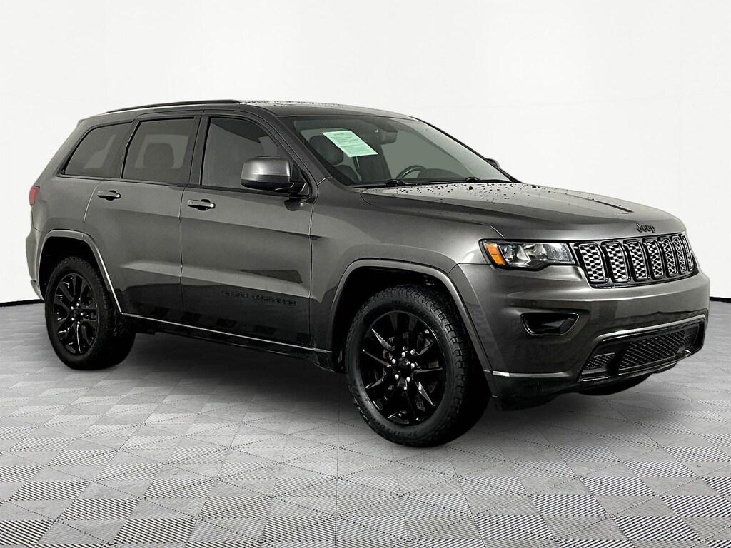 Used 2019 Jeep Grand Cherokee Altitude SUV
