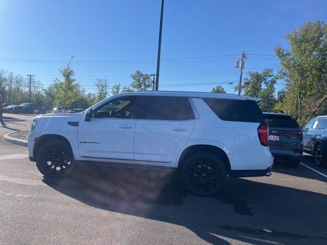 2023 Gmc Yukon Denali photo 3