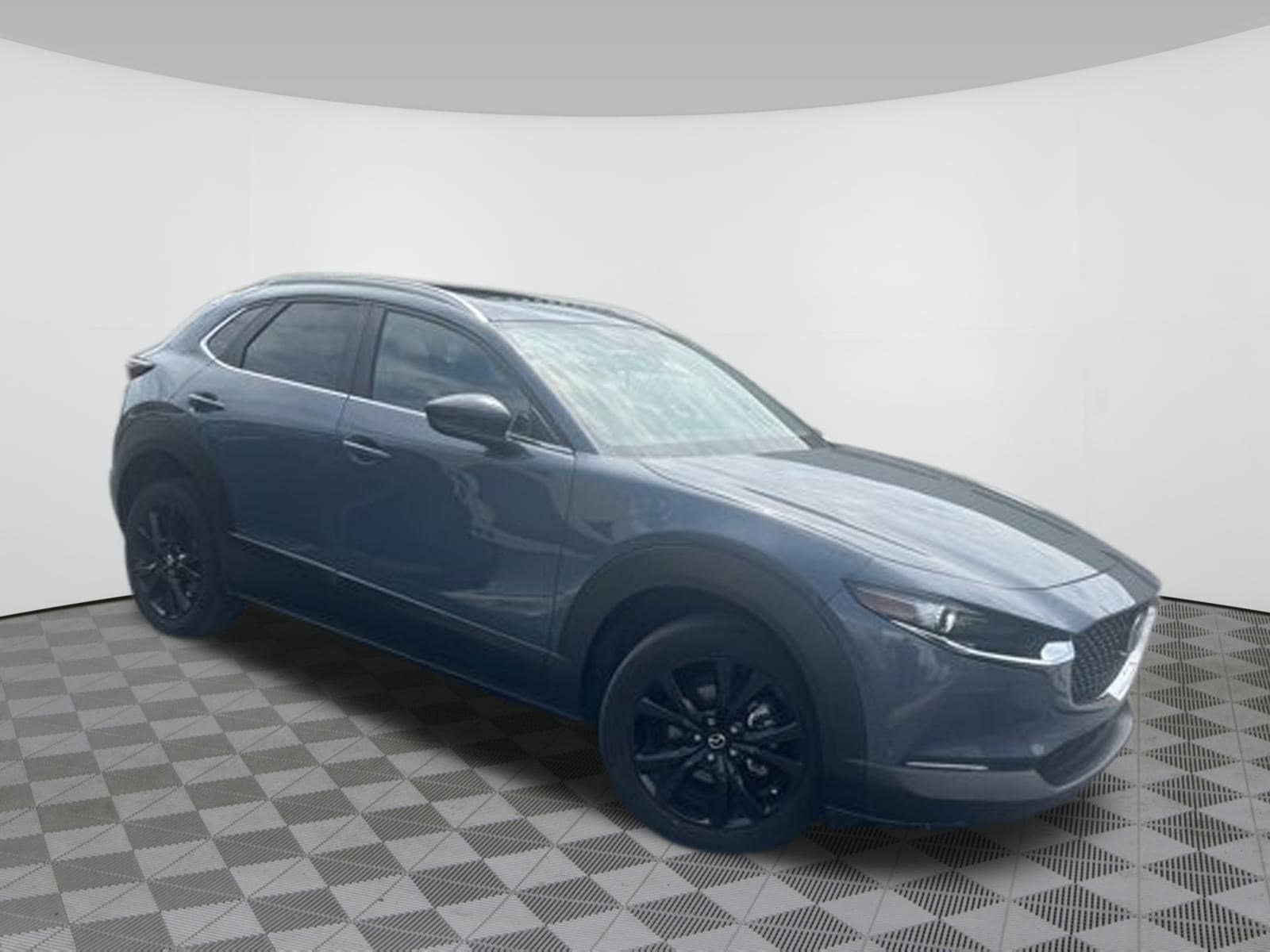 Used 2022 Mazda CX-30 Carbon Edition with VIN 3MVDMBCL5NM423246 for sale in Cincinnati, OH