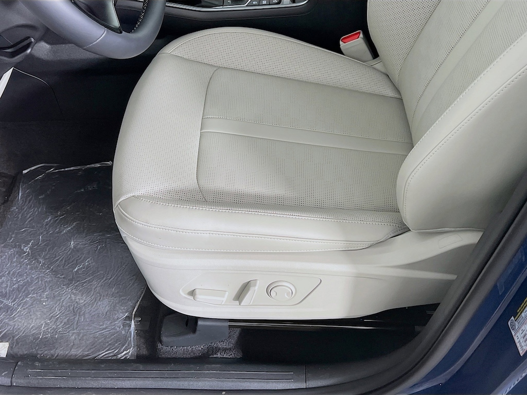 New 2026 Kia Sorento S SUV