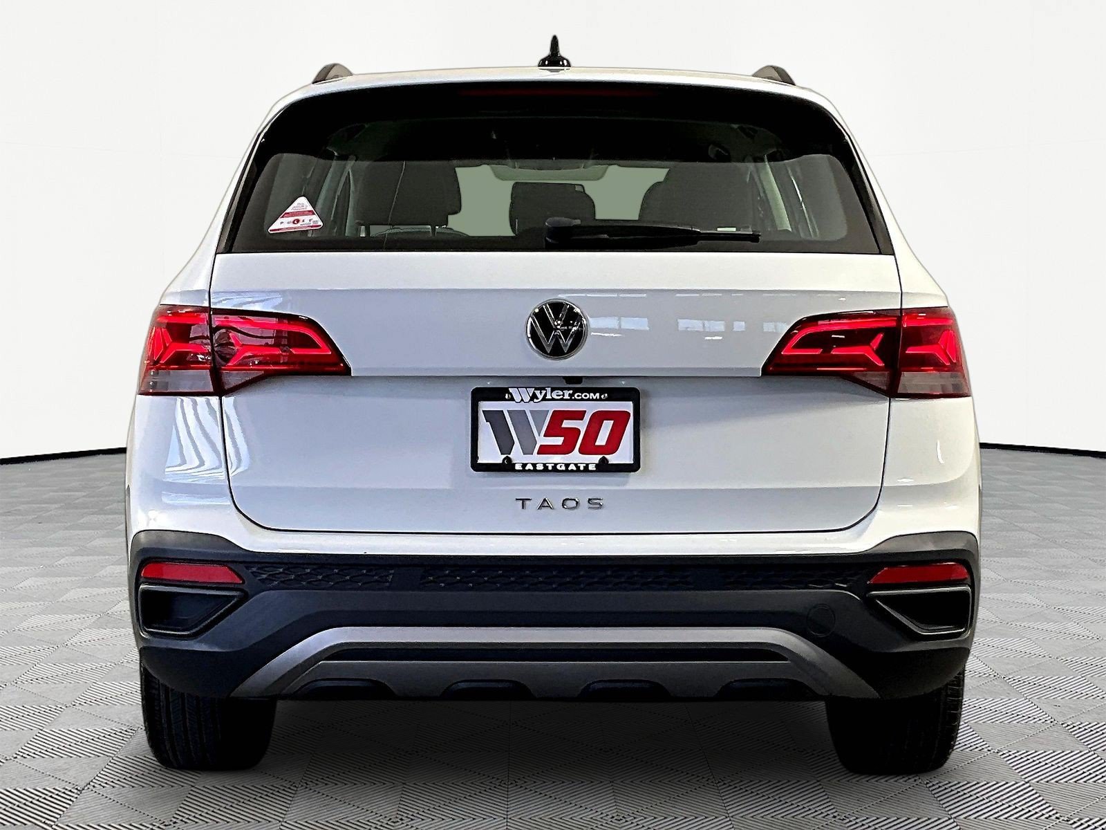 2022 Volkswagen Taos S - Photo 7