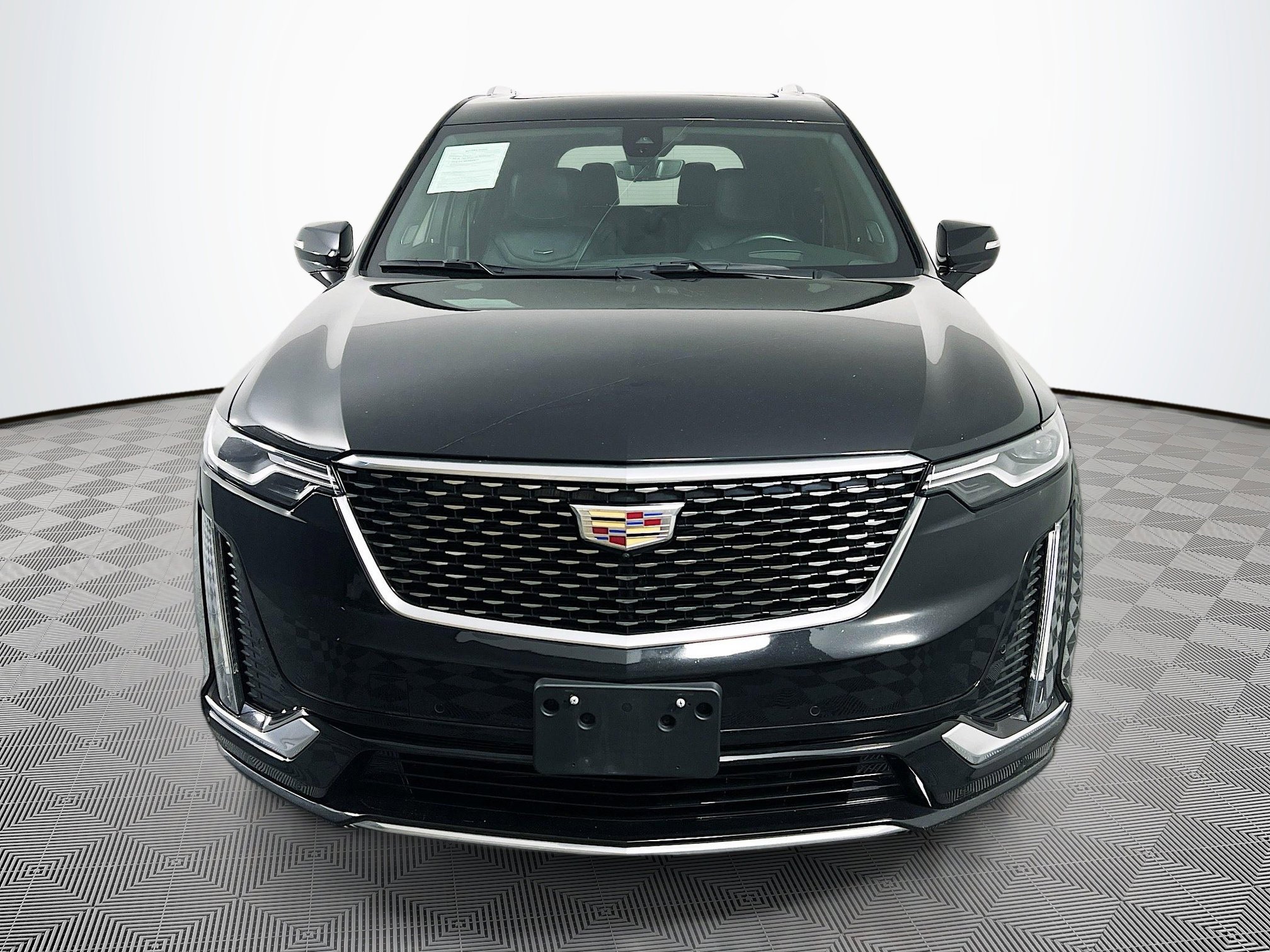 2023 Cadillac XT6 Premium Luxury photo 2