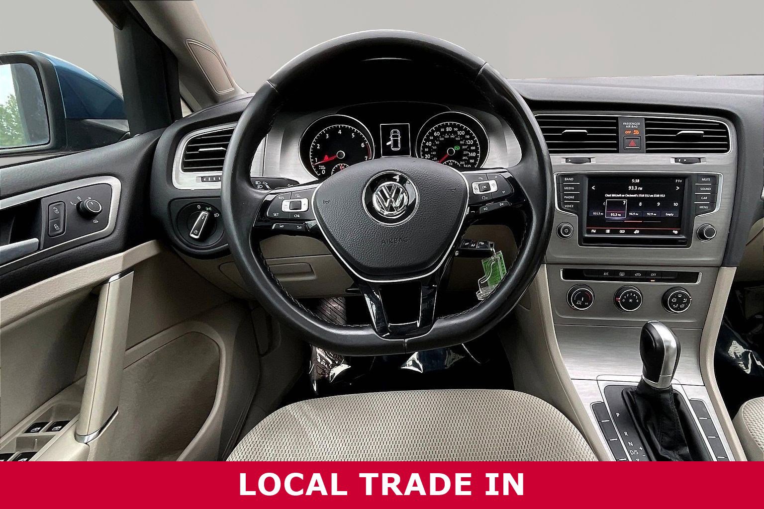 2016 Volkswagen Golf TSI S - Photo 8