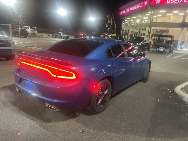 2020 Dodge Charger SXT photo 2