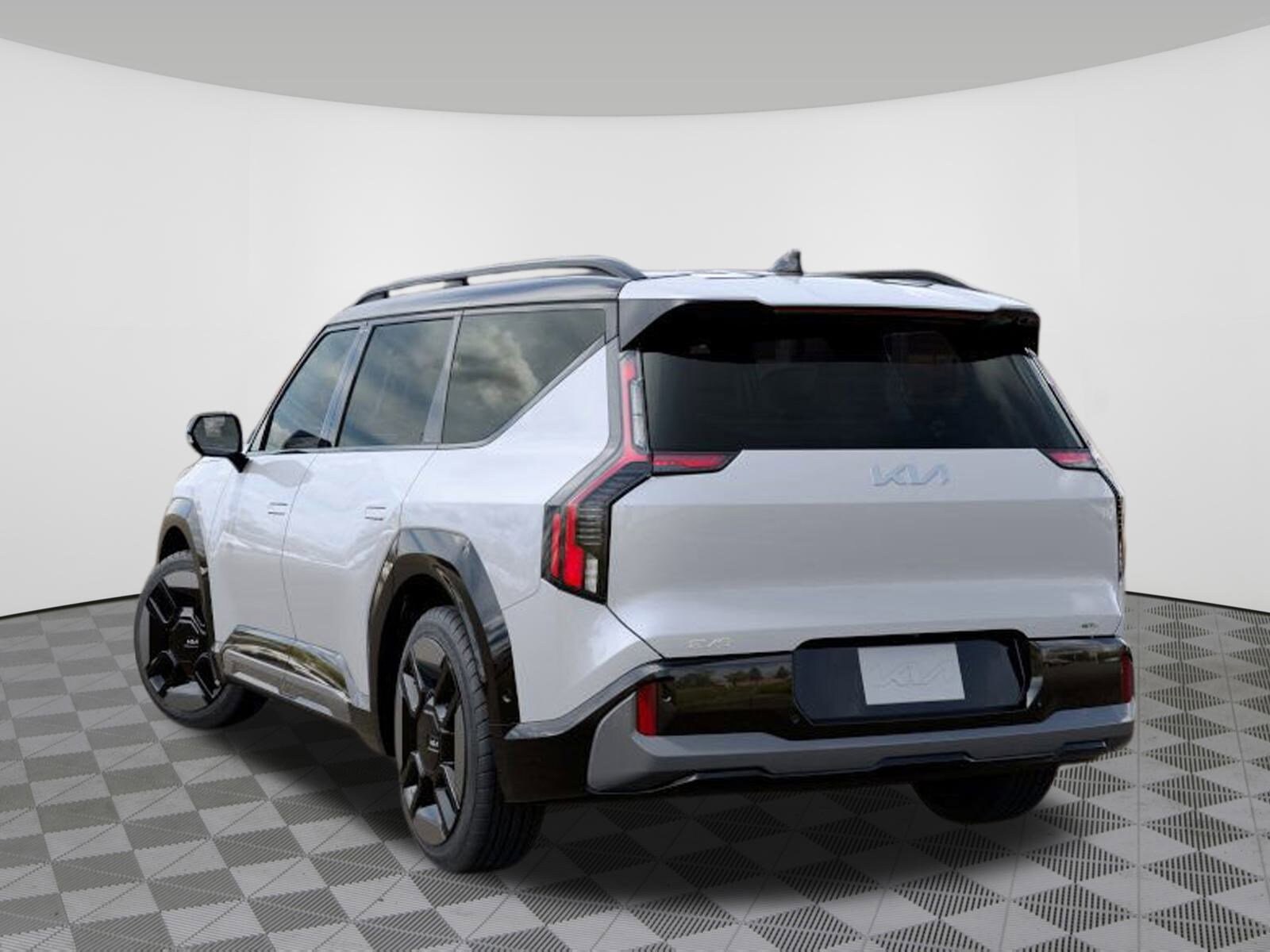 2026 Kia EV9 GT-Line photo 2