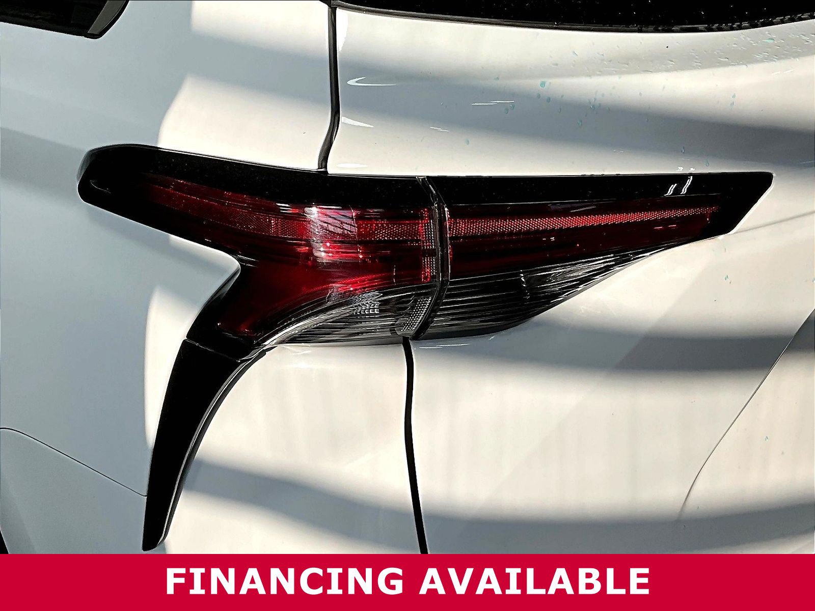 2022 Toyota Sienna LE - Photo 23