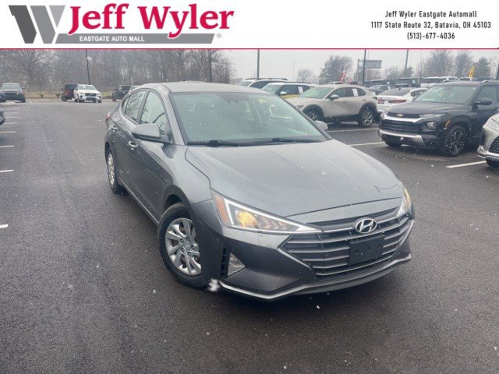 Used 2020 Hyundai Elantra SE Sedan