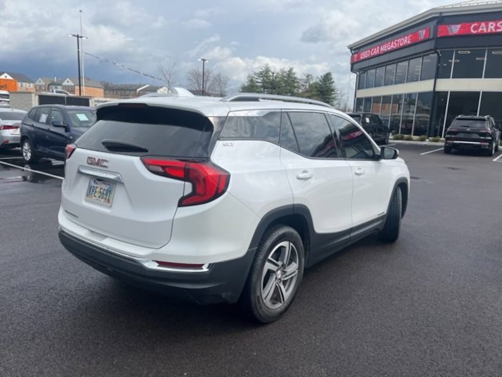 Used 2021 GMC Terrain SLT SUV