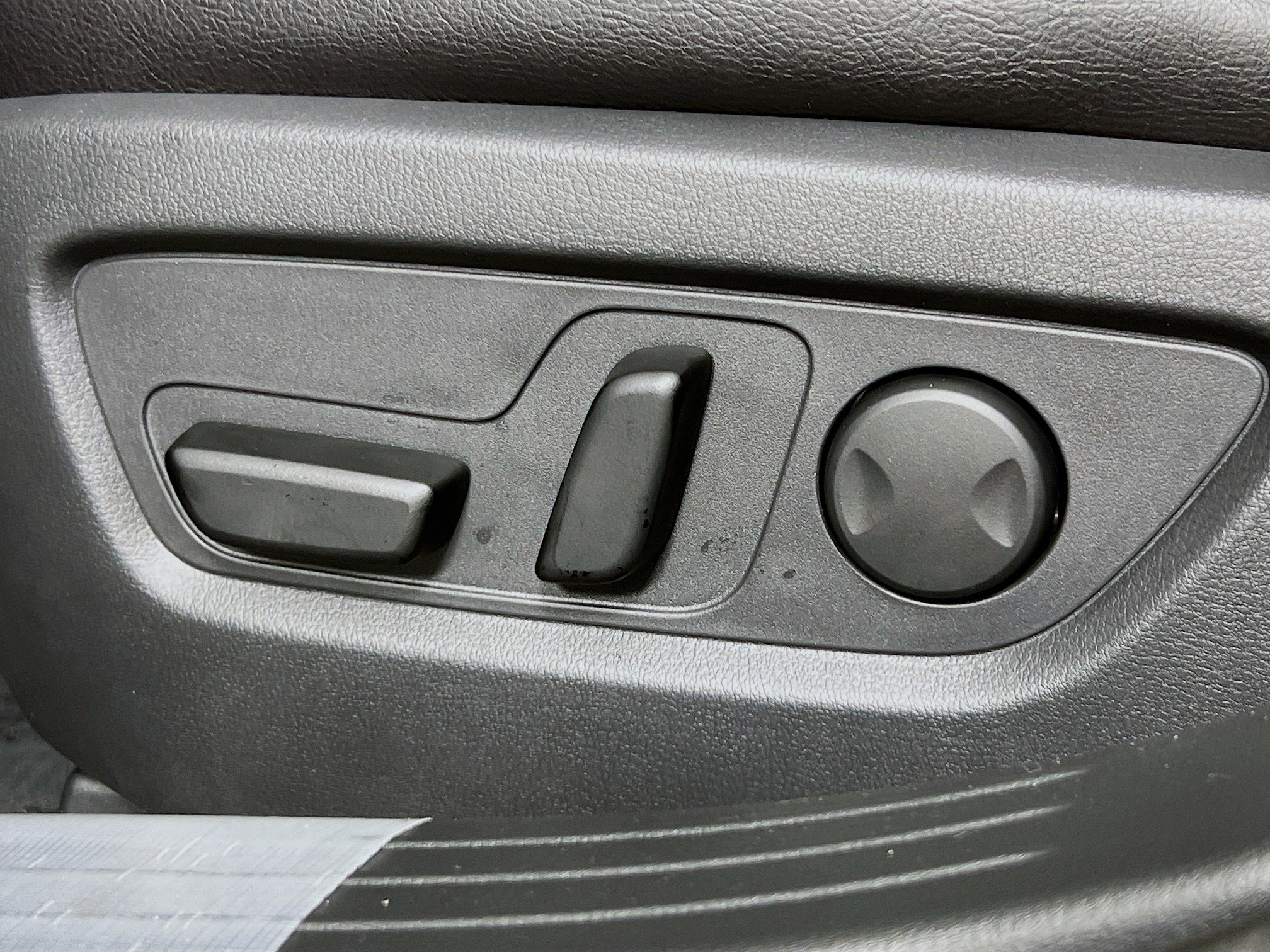 2025 Mazda CX-50 2.5 Premium Plus photo 4