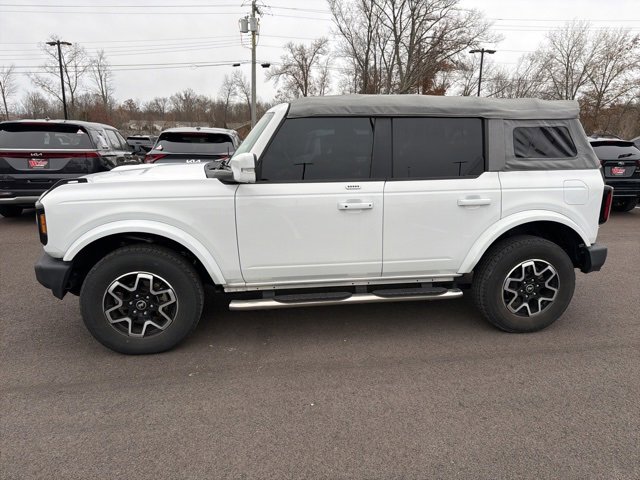 2022 Ford Bronco Outer Banks photo 4