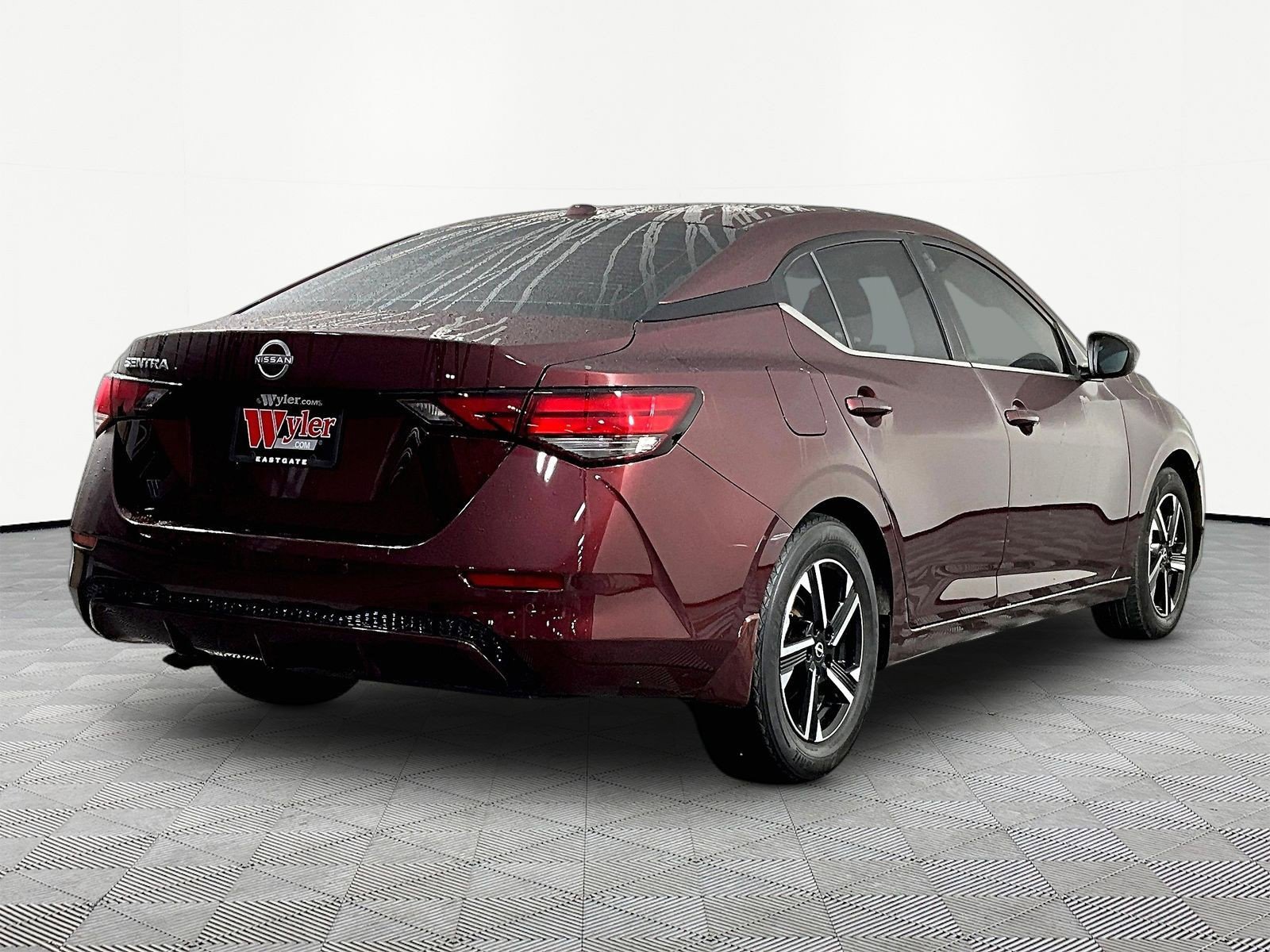 2025 Nissan Sentra SV - Photo 6