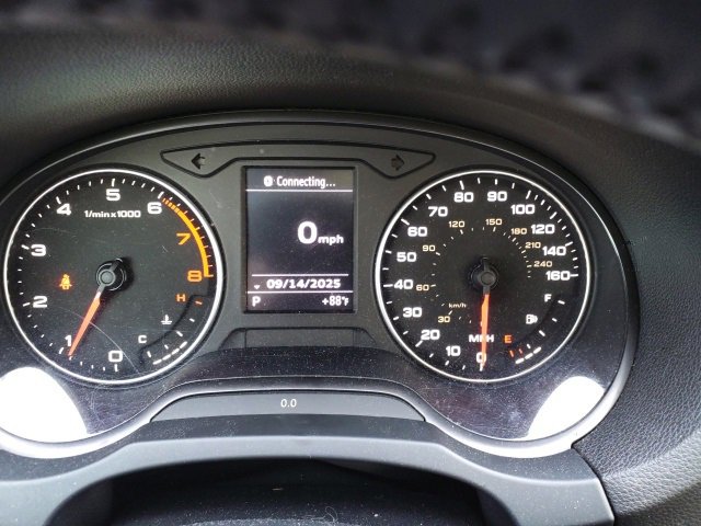 2015 Audi A3 1.8T Premium Plus photo 3