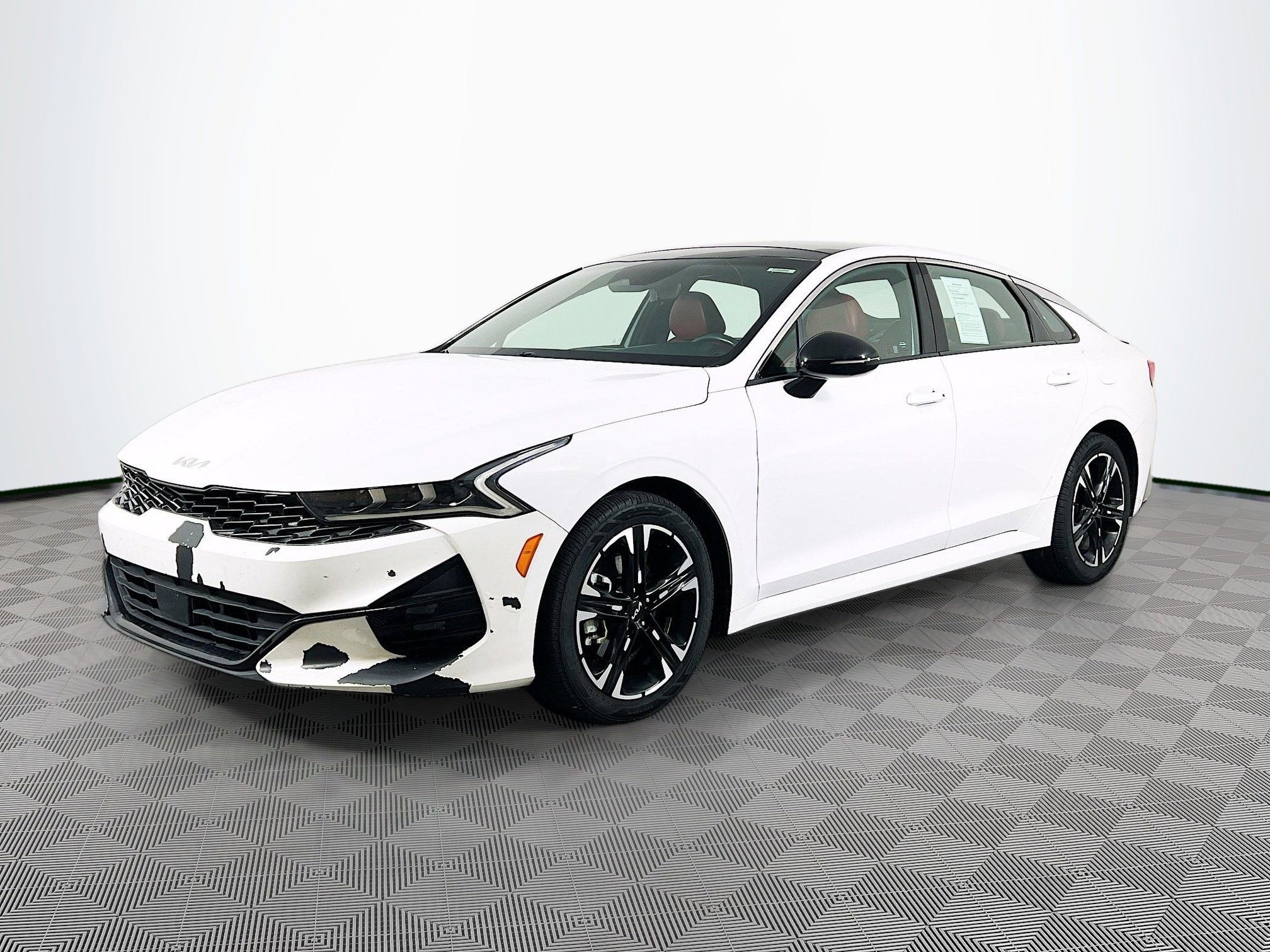 2023 Kia K5 GT-Line photo 2