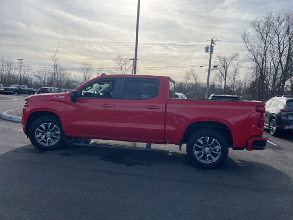 Used 2021 Chevrolet Silverado 1500 RST Truck Crew Cab