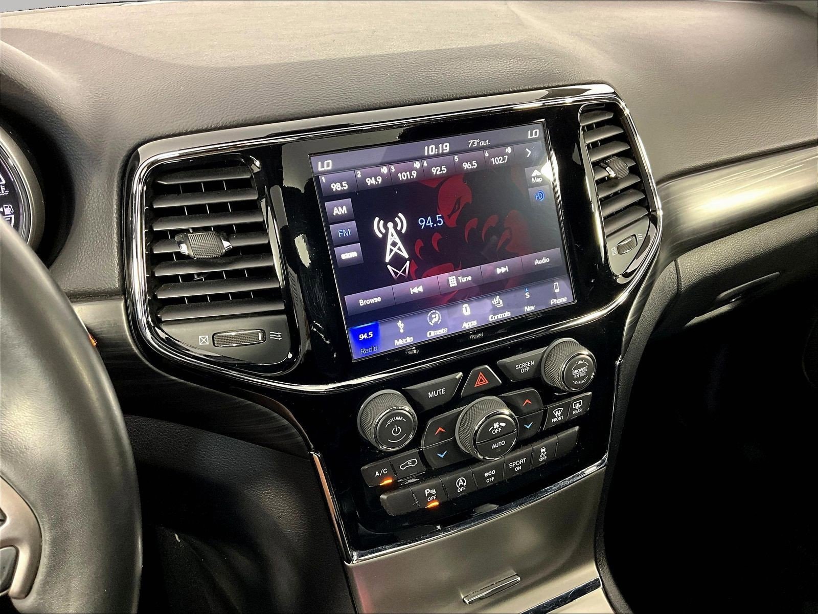 2019 Jeep Grand Cherokee Altitude - Photo 9