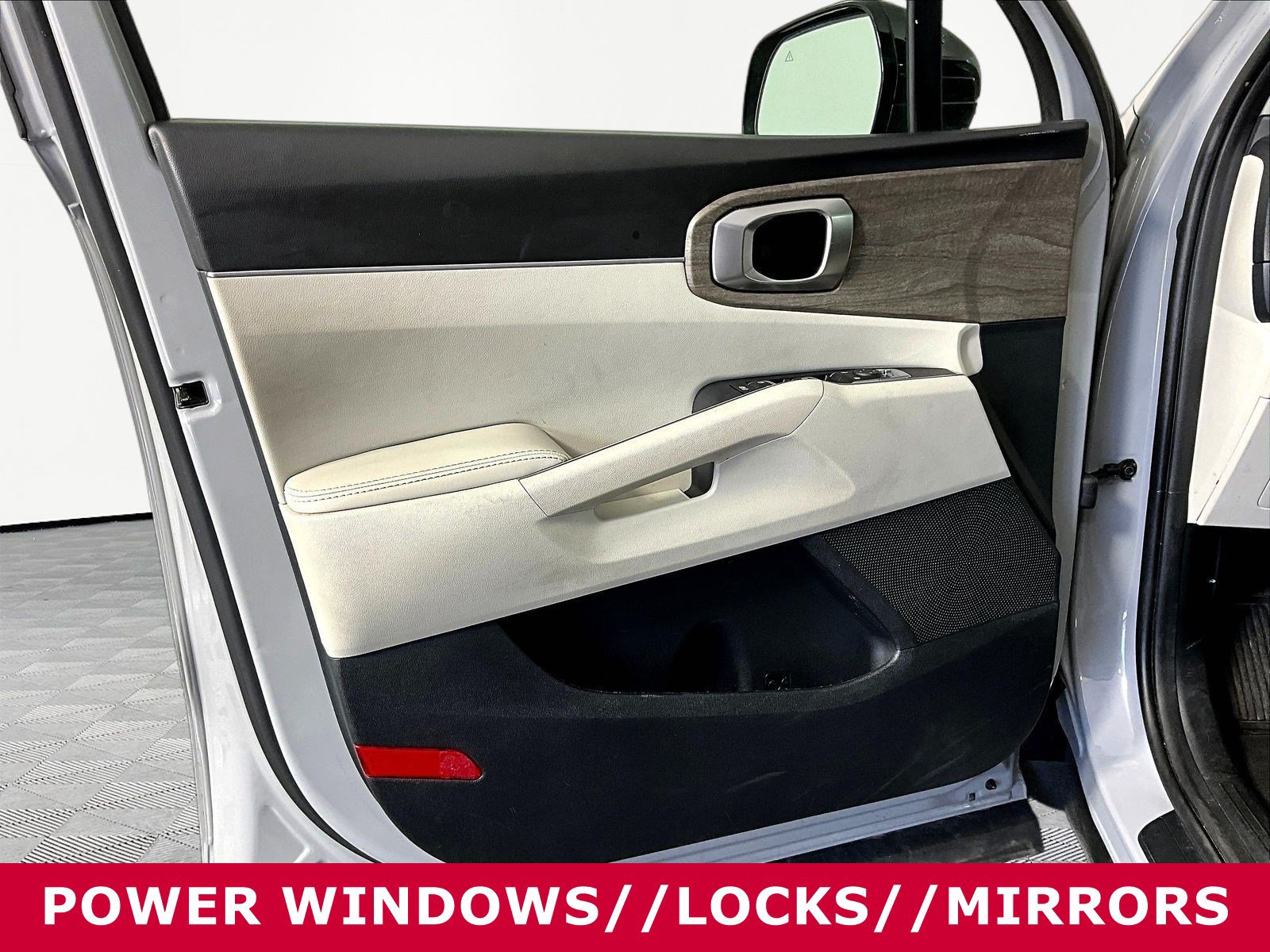 2023 Kia Sorento X-Line EX - Photo 21