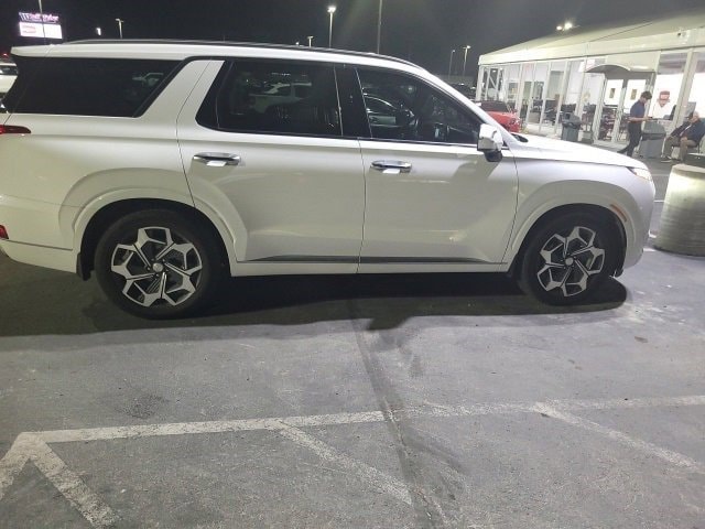 Used 2021 Hyundai Palisade Calligraphy with VIN KM8R7DHE3MU180112 for sale in Batavia, OH