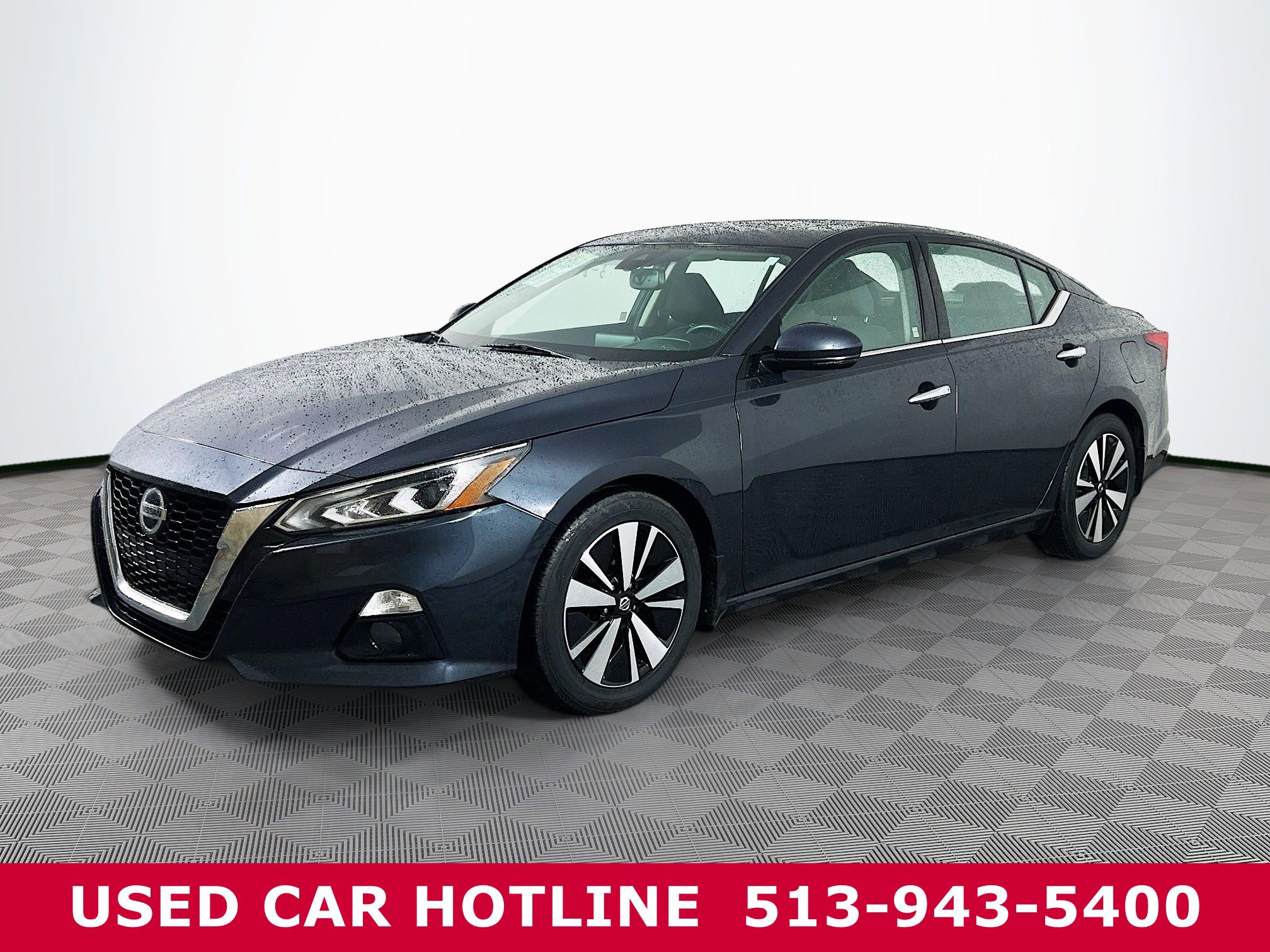 Used 2020 Nissan Altima SV with VIN 1N4BL4DV5LC126540 for sale in Batavia, OH