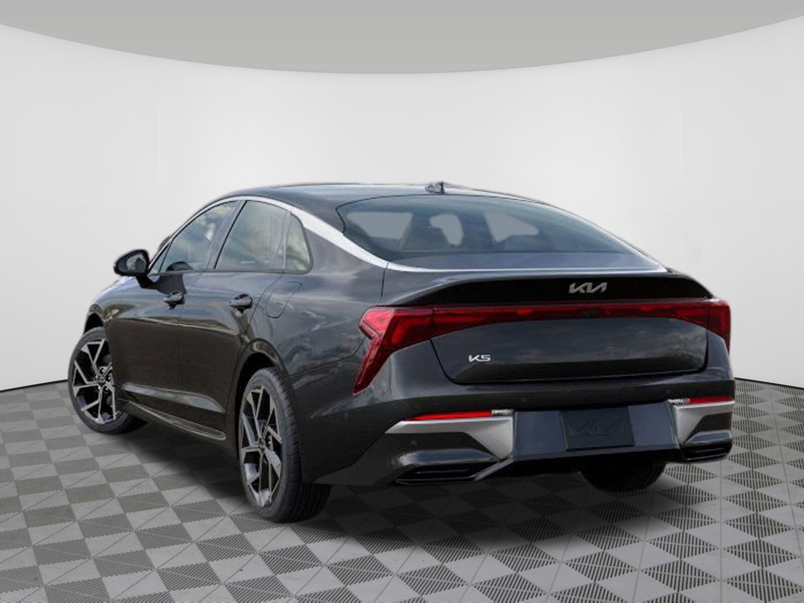 2026 Kia K5 EX photo 4