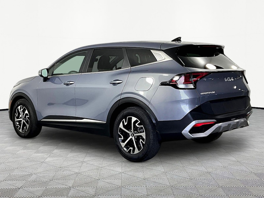 Used 2023 Kia Sportage EX SUV