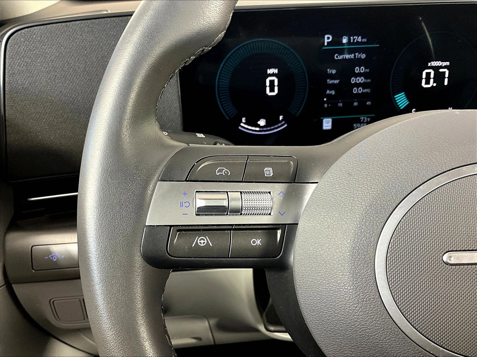 2025 Hyundai Kona SEL - Photo 10
