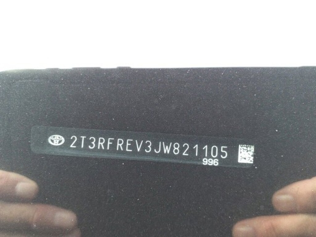 Used 2018 Toyota RAV4 XLE SUV