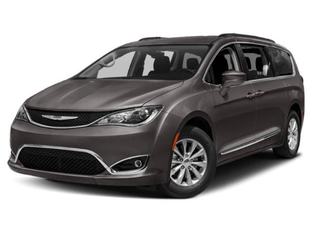 2018 Chrysler Pacifica Touring Plus's photo