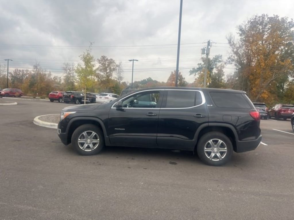 Used 2018 GMC Acadia SLE SUV