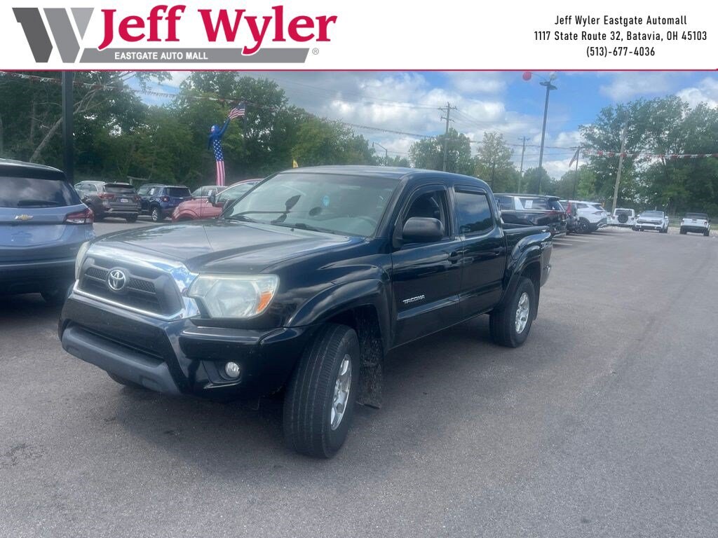 Used 2015 Toyota Tacoma Truck Double Cab