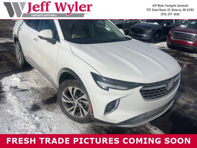 2022 Buick Envision Essence's photo