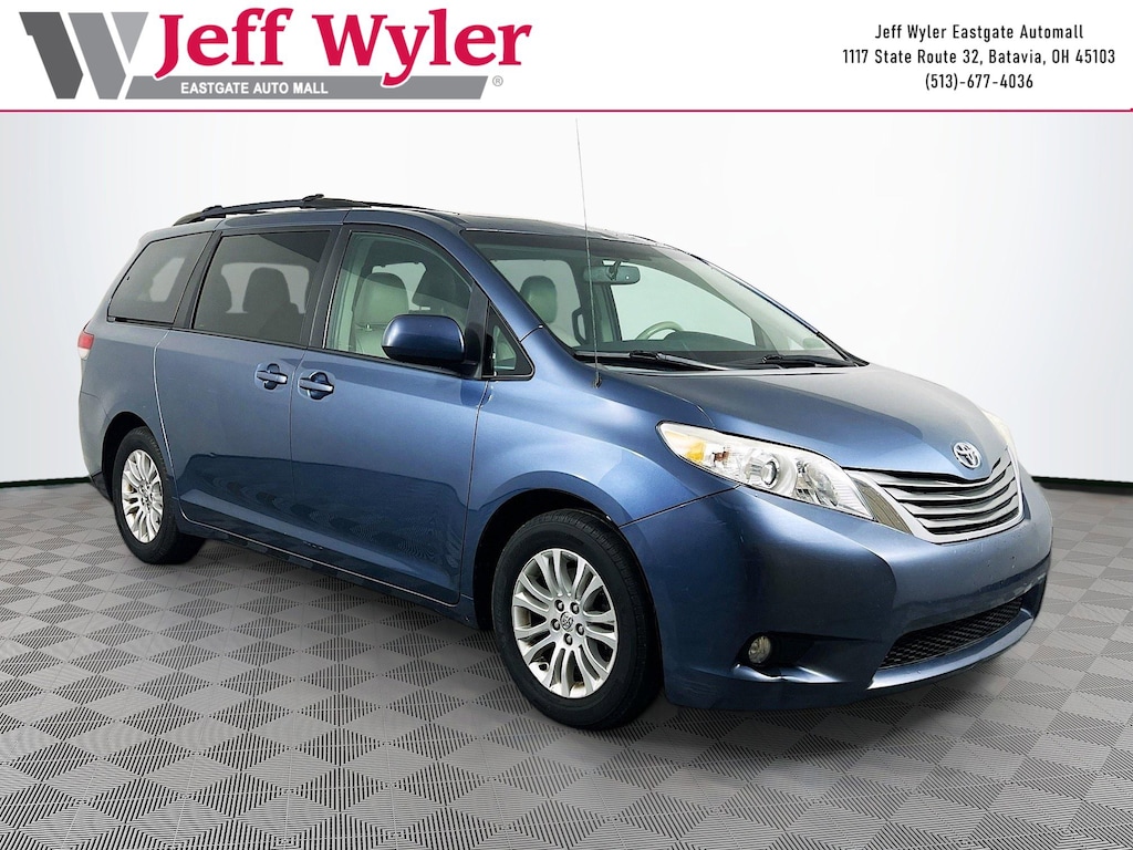 Used 2014 Toyota Sienna XLE Van