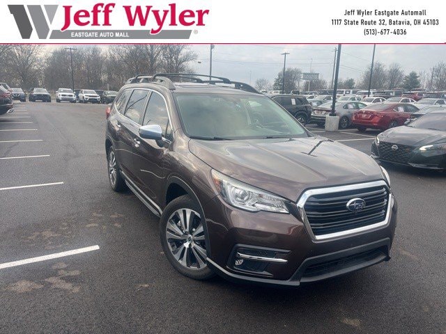 2019 Subaru Ascent Touring's photo