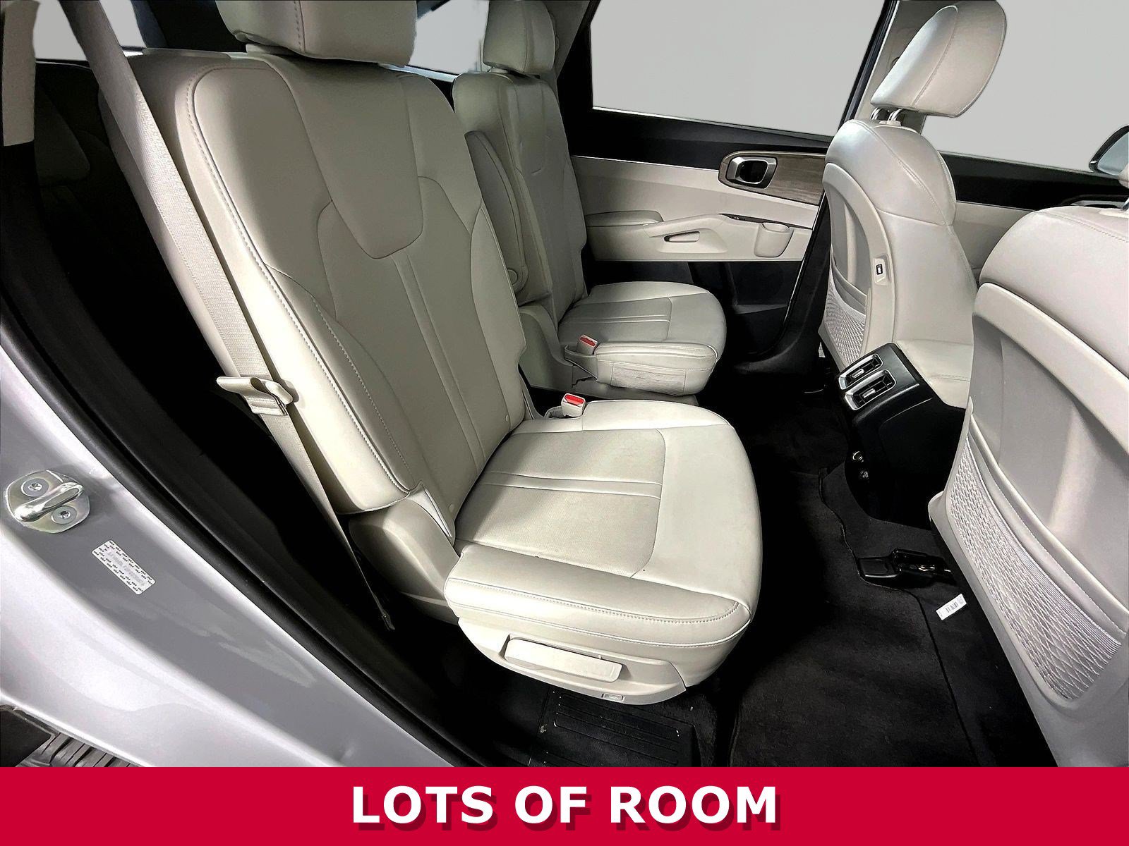 2023 Kia Sorento X-Line EX - Photo 26