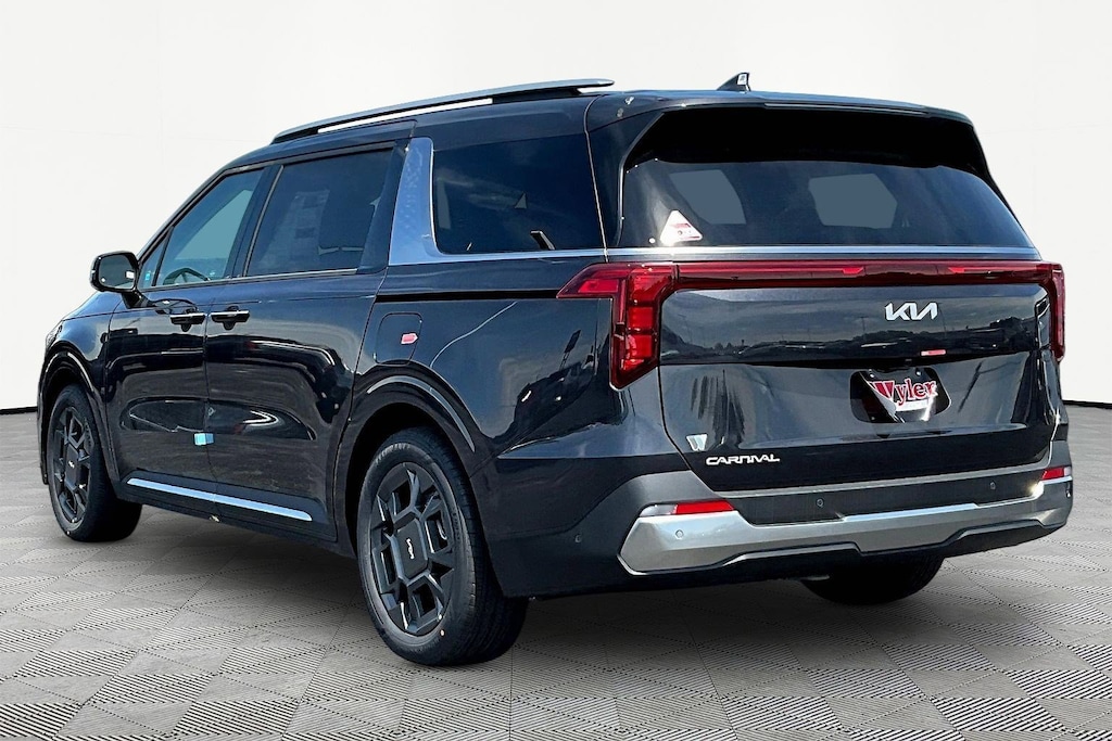 New 2026 Kia Carnival SX Van Passenger Van
