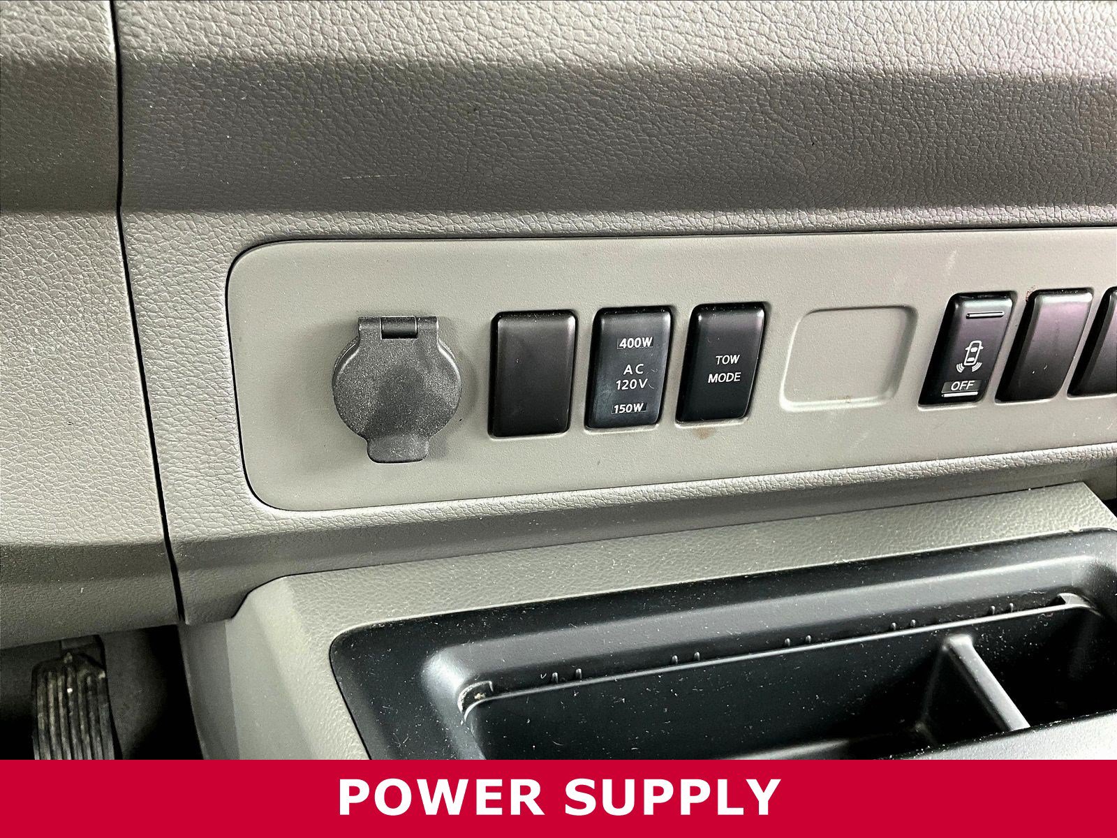 2016 Nissan NV Passenger SV - Photo 18