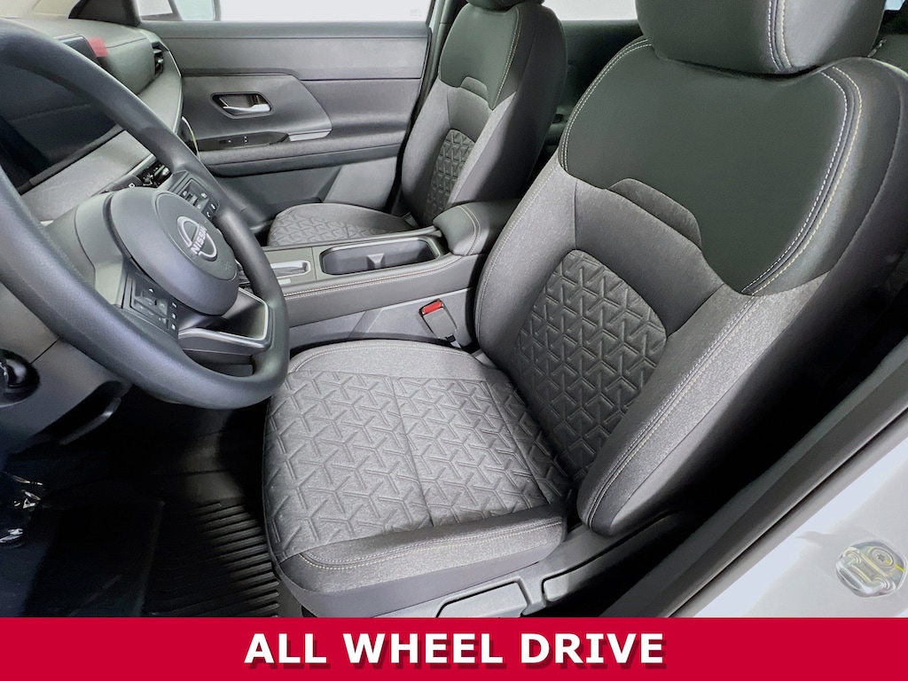 Used 2025 Nissan Kicks SV SUV