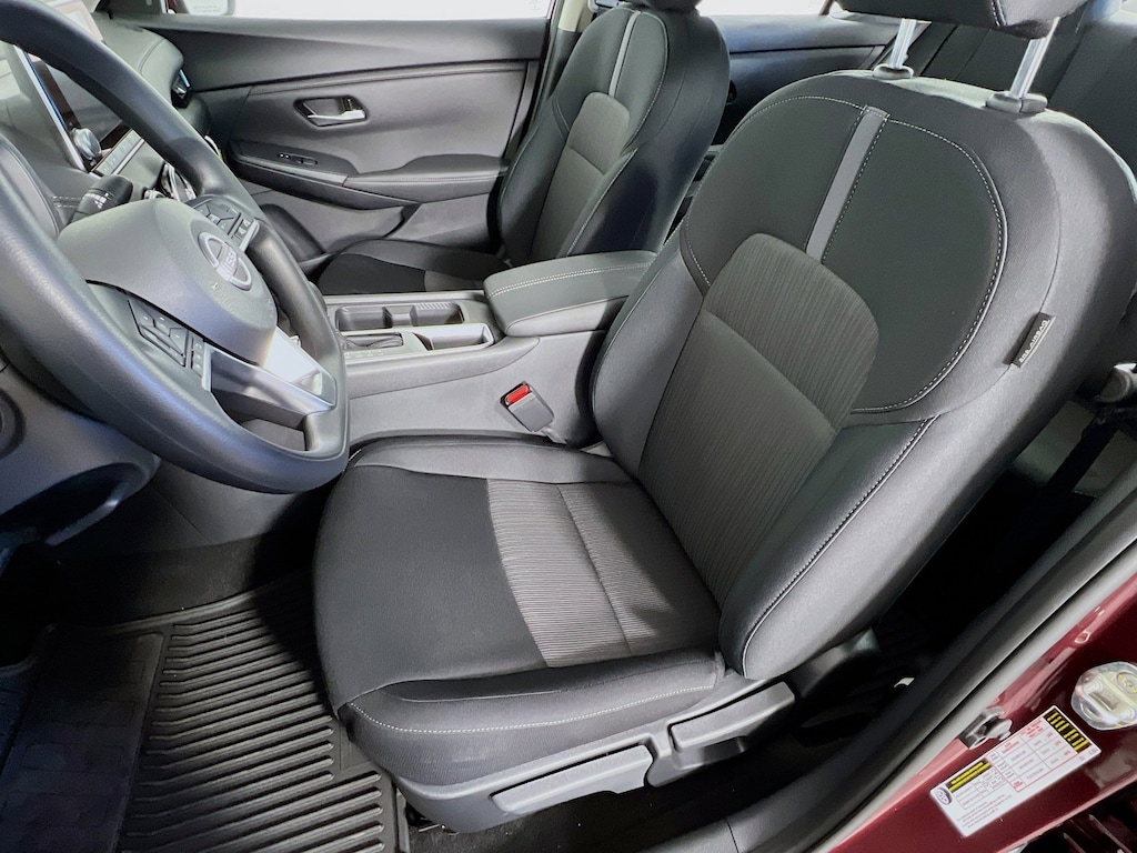 New 2025 Nissan Sentra SV Sedan