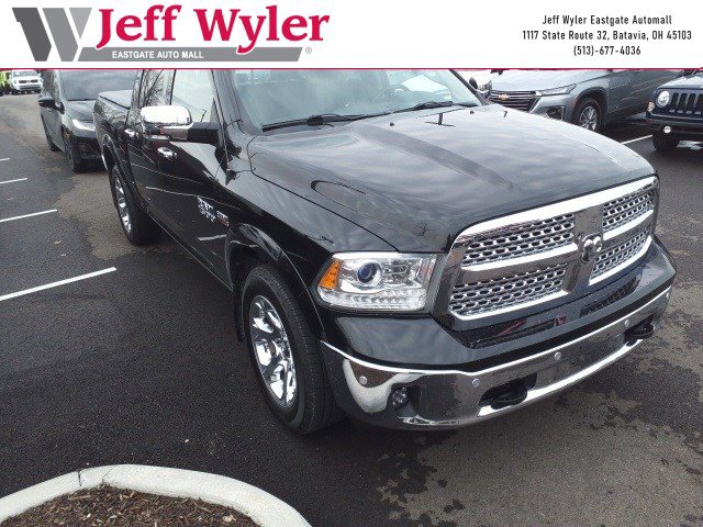 2016 RAM Ram 1500 Pickup Laramie's photo