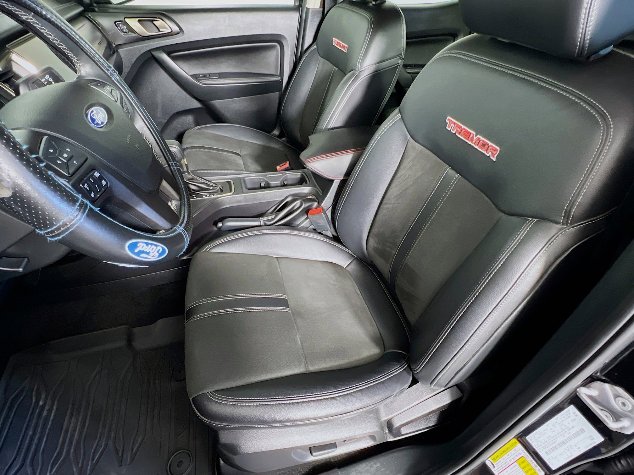 2023 Ford Ranger Lariat photo 3