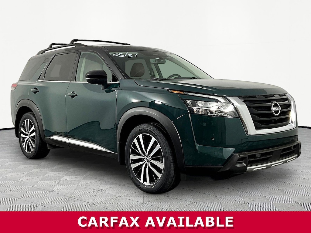 Used 2024 Nissan Pathfinder Platinum SUV