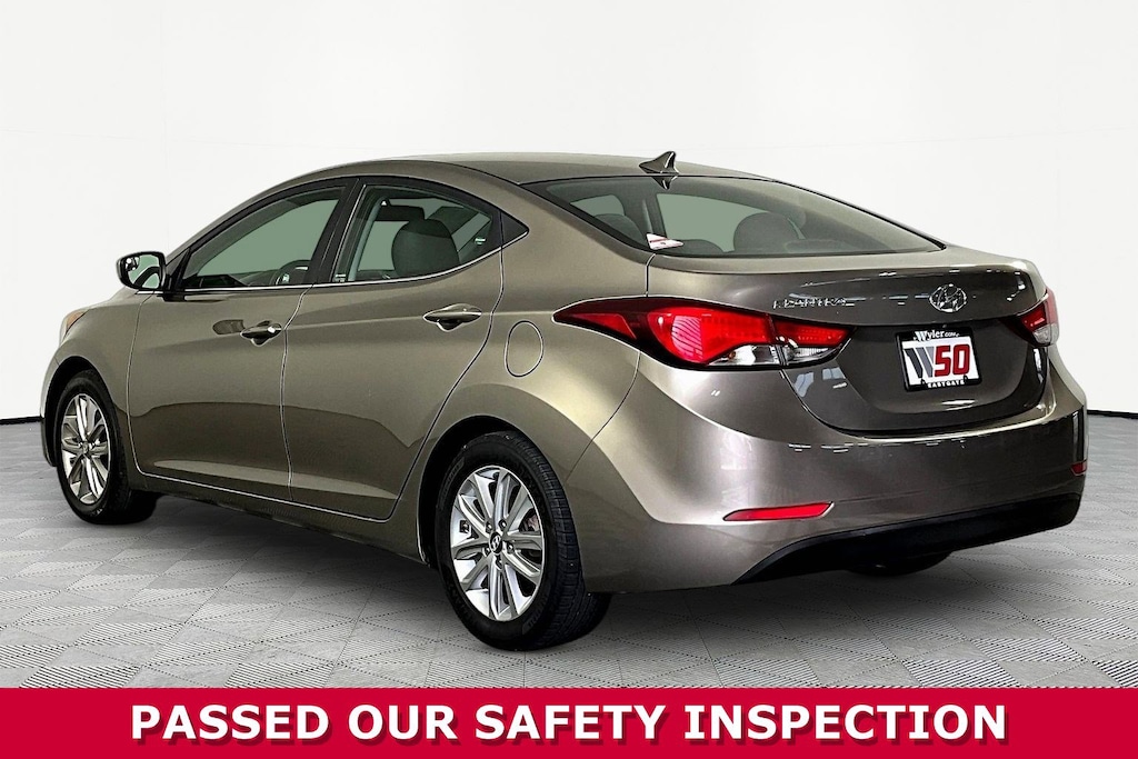 Used 2015 Hyundai Elantra SE Sedan