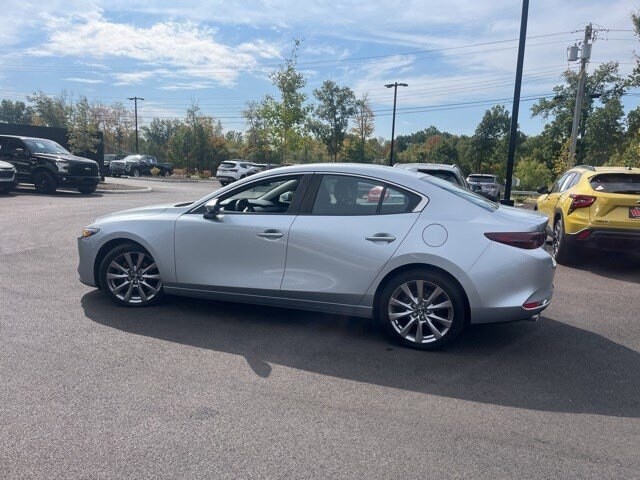 2020 Mazda Mazda3 Sedan Preferred photo 3
