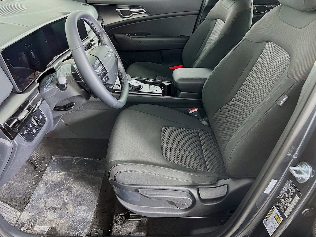 New 2026 Kia Sportage Hybrid LX SUV